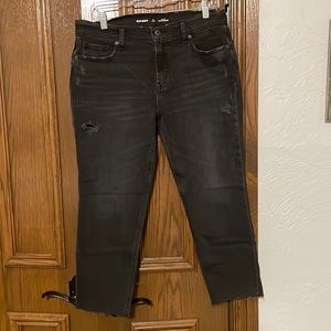 Old Navy Mid-Rise Boyfriend Jeans, Size 8P